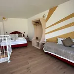 Agritur La Corte Dei Ciliegi * Trento